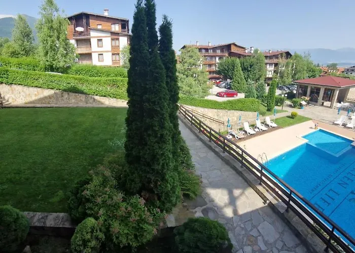 Life, Bansko, Private C-17 Apartament Bansko