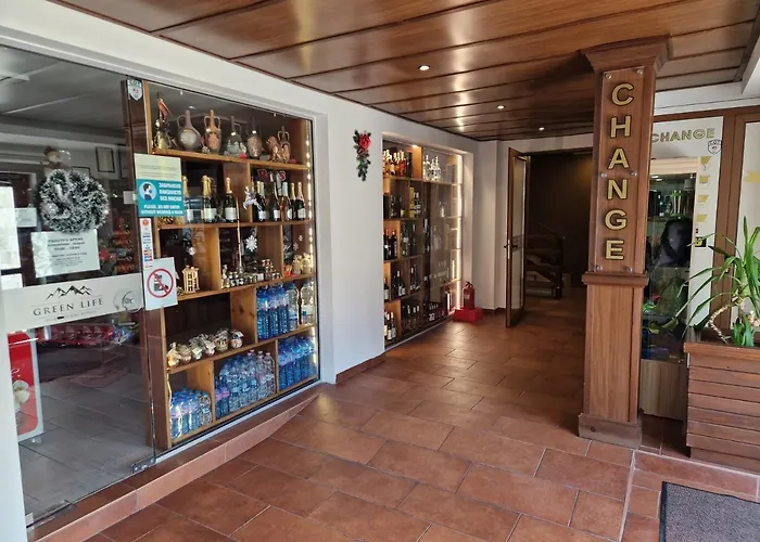 Life, Bansko, Private C-17 Bansko